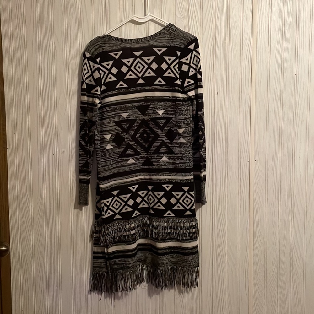 Justice Cardigan - Picture 2 of 2